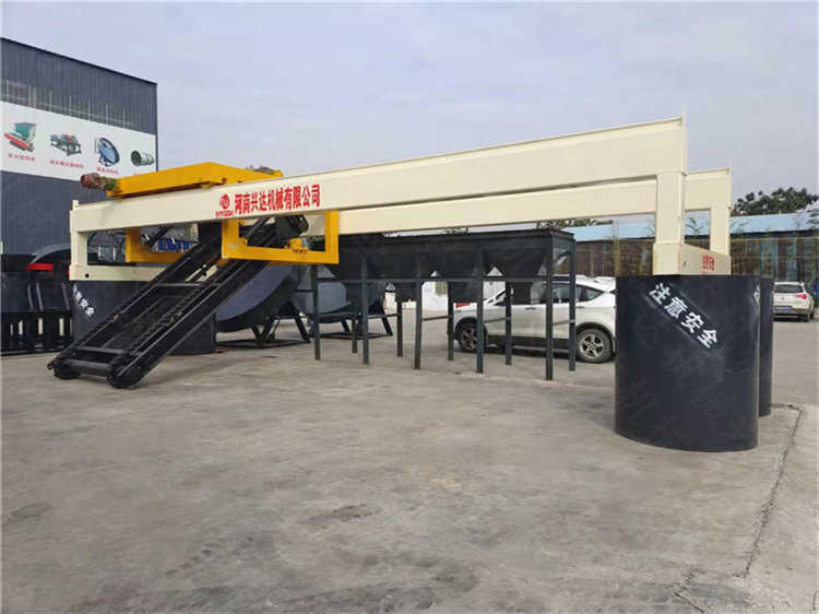 槽式大跨度發酵糞便翻堆機均勻物料腐熟周期短