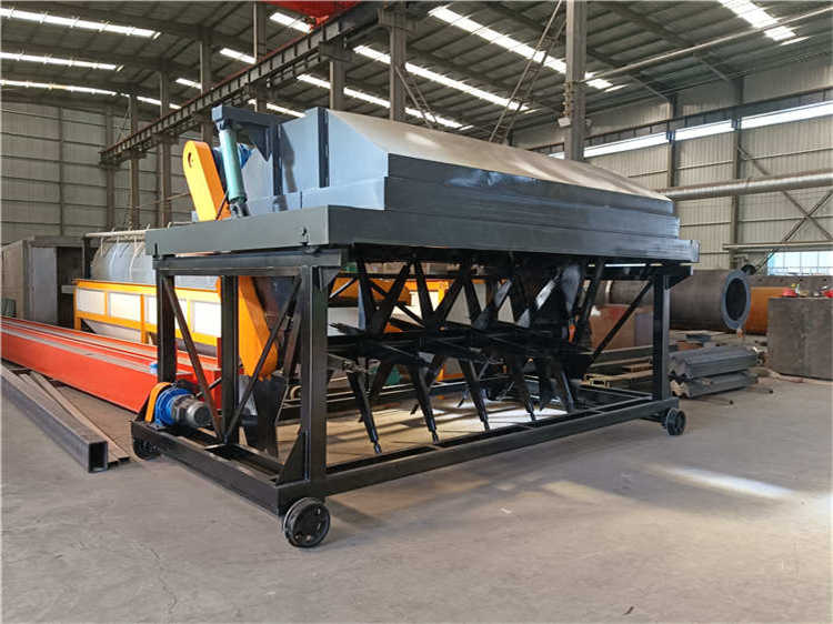 解決糞污堆放,豬糞除臭腐熟好氧發酵設備液壓槽式翻拋機