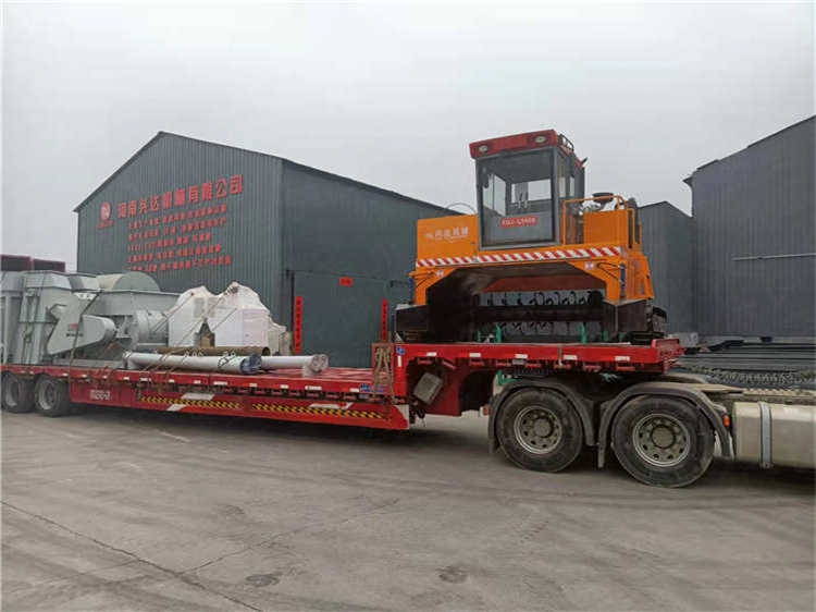 畜禽糞便室外地面堆肥履帶翻拋機,自動調動功能