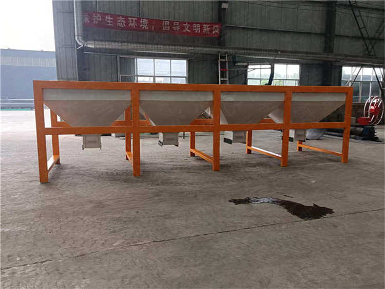 有機(jī)肥多種原料配比給料 牛糞生產(chǎn)線自動(dòng)五倉(cāng)配料倉(cāng) 支持定制