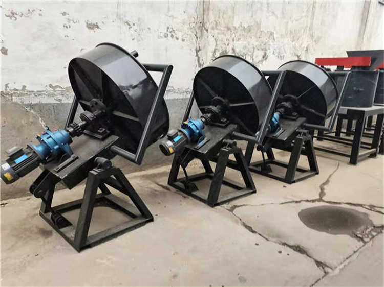 小型實(shí)驗(yàn)室圓盤造粒機(jī),直徑500支持定制,科研實(shí)驗(yàn)有機(jī)肥制粒機(jī)設(shè)備