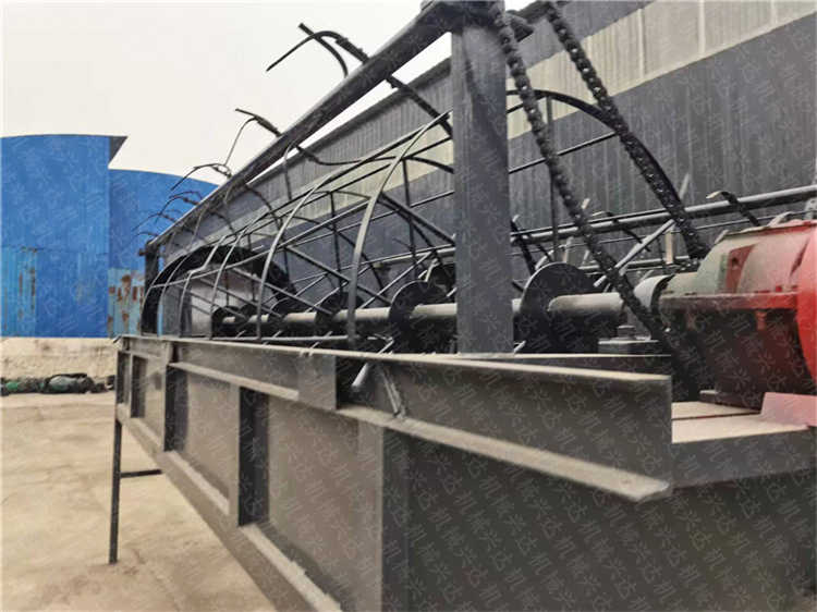 雞羊糞發(fā)酵生產(chǎn)滾筒篩分機,豬糞中藥渣顆粒肥料篩選機