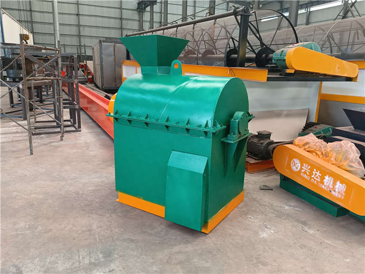 蘑菇渣菌棒膨潤土硅藻泥破碎機 畜禽糞便臥式粉碎機 有機肥半濕物料打碎機